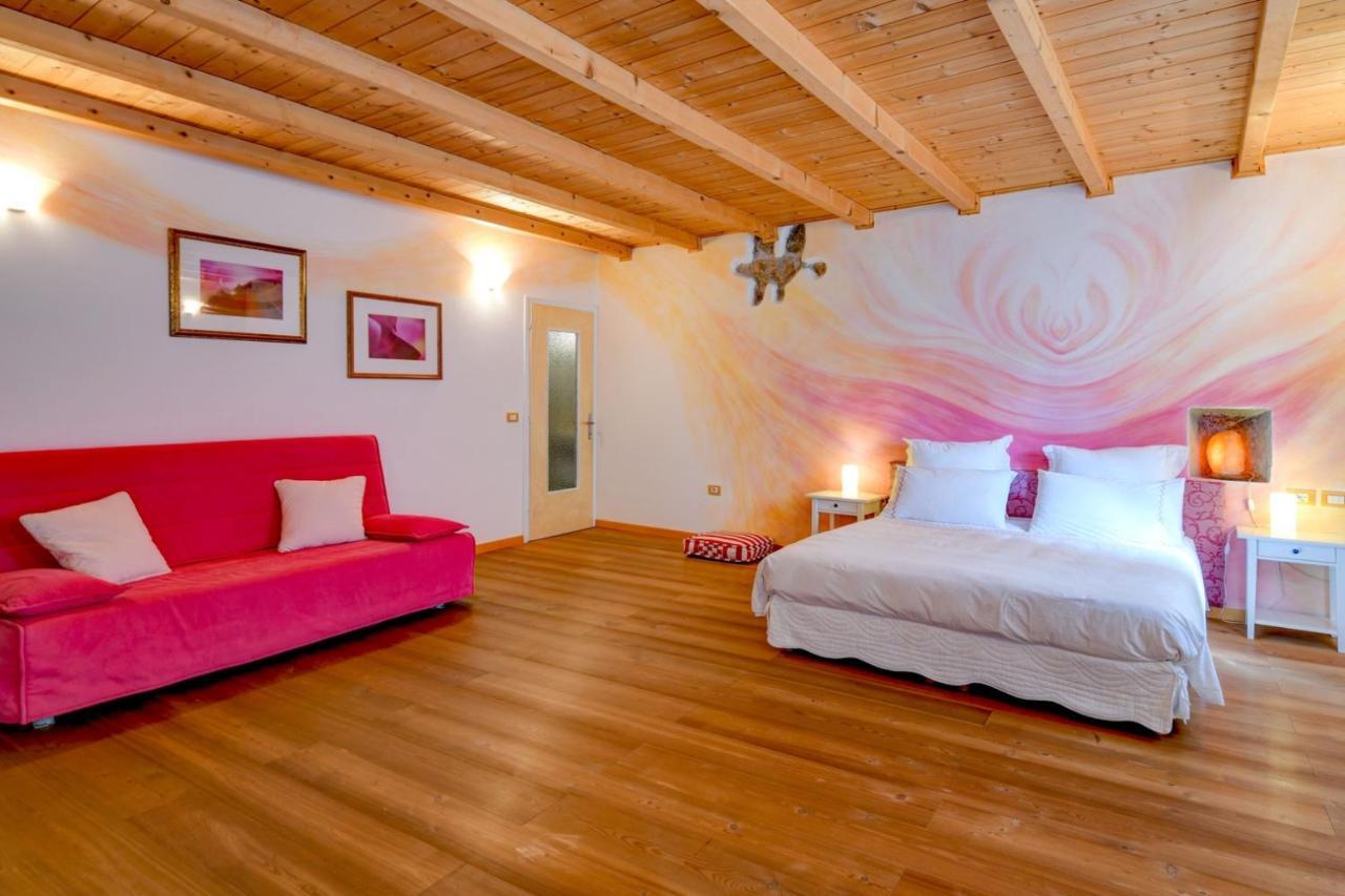 Casa Vacanze Regina Del Lago Tremosine ภายนอก รูปภาพ