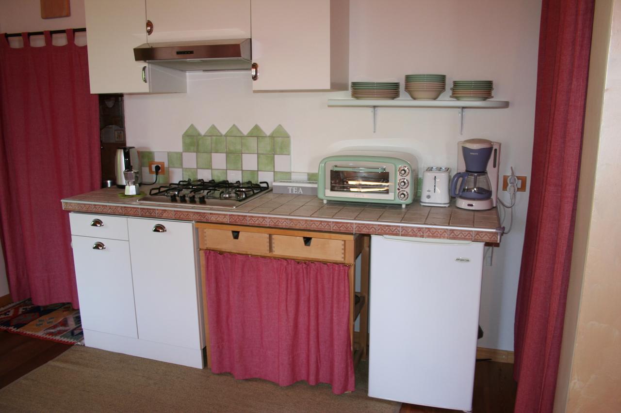 Casa Vacanze Regina Del Lago Tremosine ภายนอก รูปภาพ